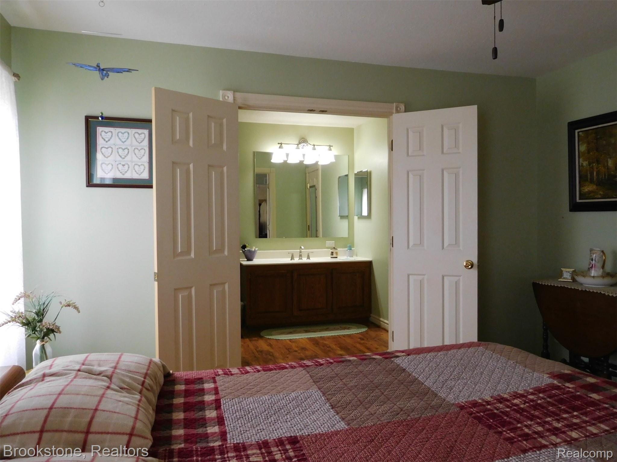 4480 Krapf Road Cass City, MI 48726 - Photo 16 of 47 Large master bath