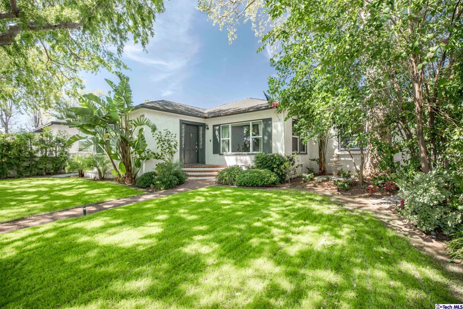 2385 Galbreth Road Pasadena, CA 91104 - Photo 4 of 56