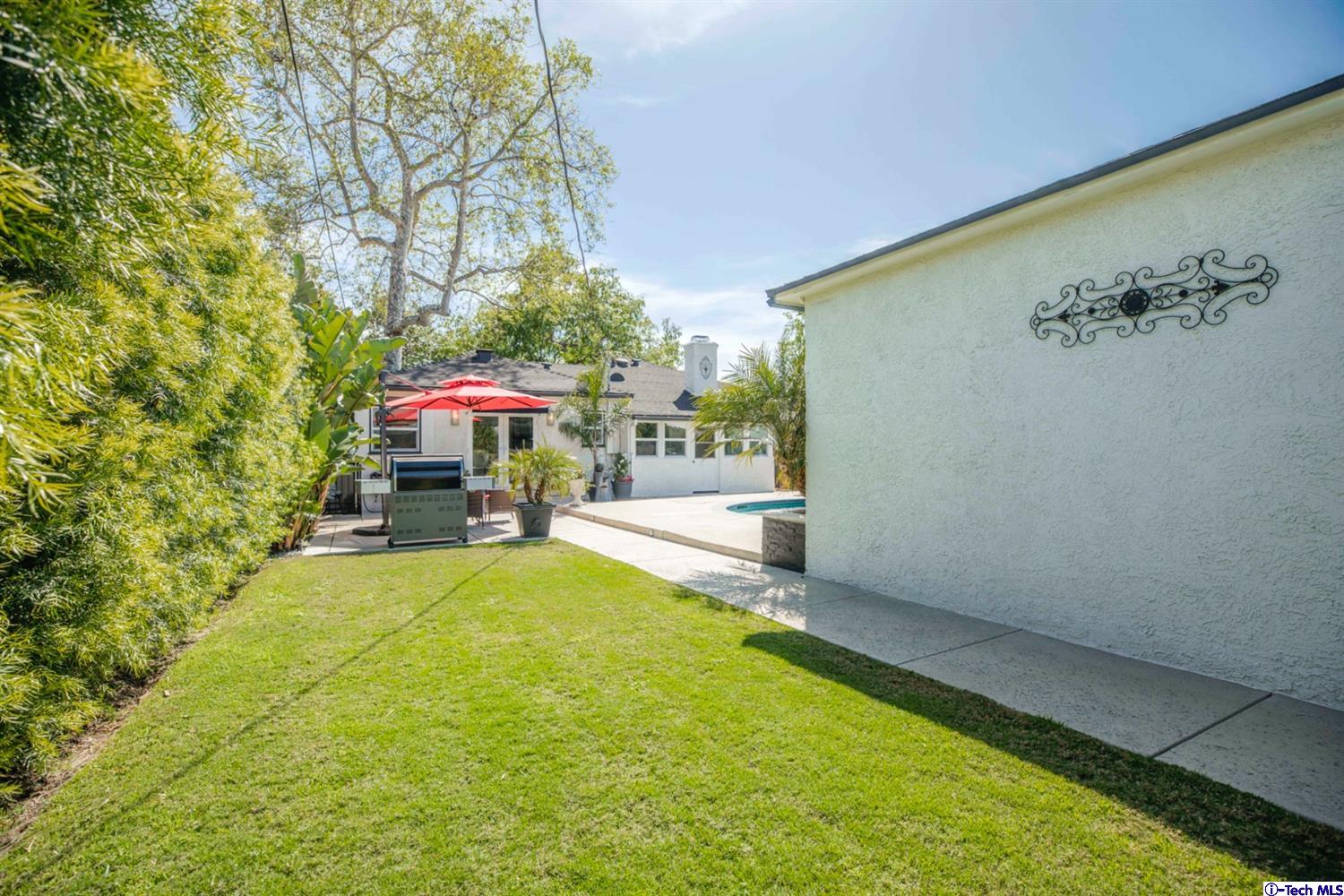 2385 Galbreth Road Pasadena, CA 91104 - Photo 52 of 56