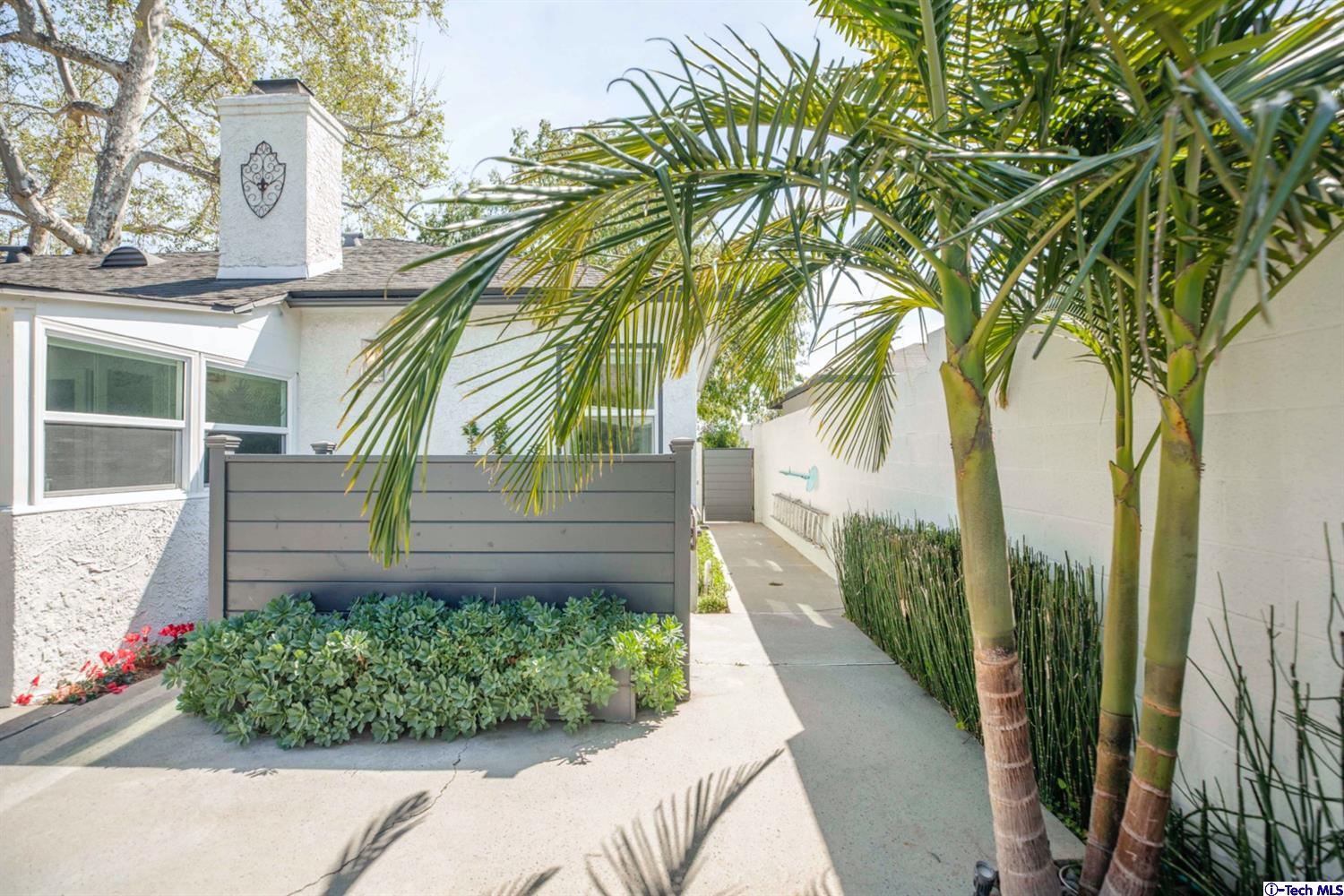 2385 Galbreth Road Pasadena, CA 91104 - Photo 54 of 56