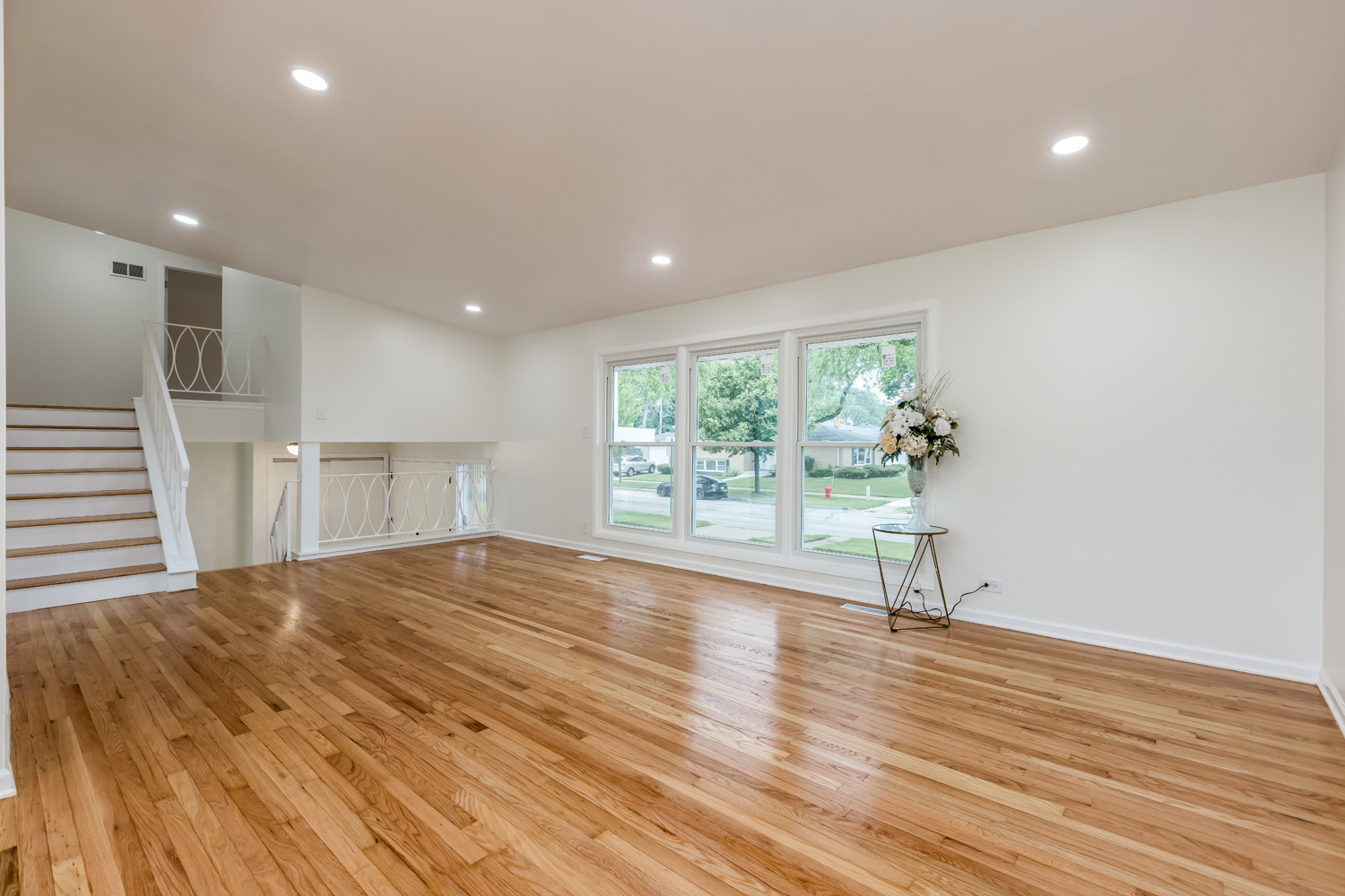 7745 Beckwith Road Morton Grove, IL 60053 - Photo 16 of 41