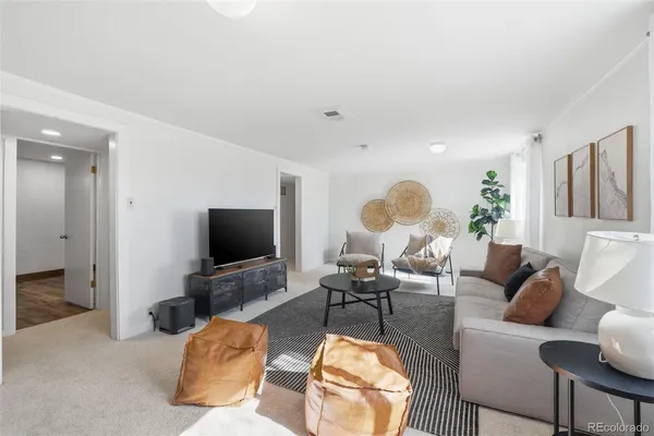 $949,900 | 2097 West Wolfensberger Road, Castle Rock, CO 80109