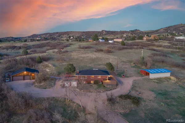 $949,900 | 2097 West Wolfensberger Road, Castle Rock, CO 80109