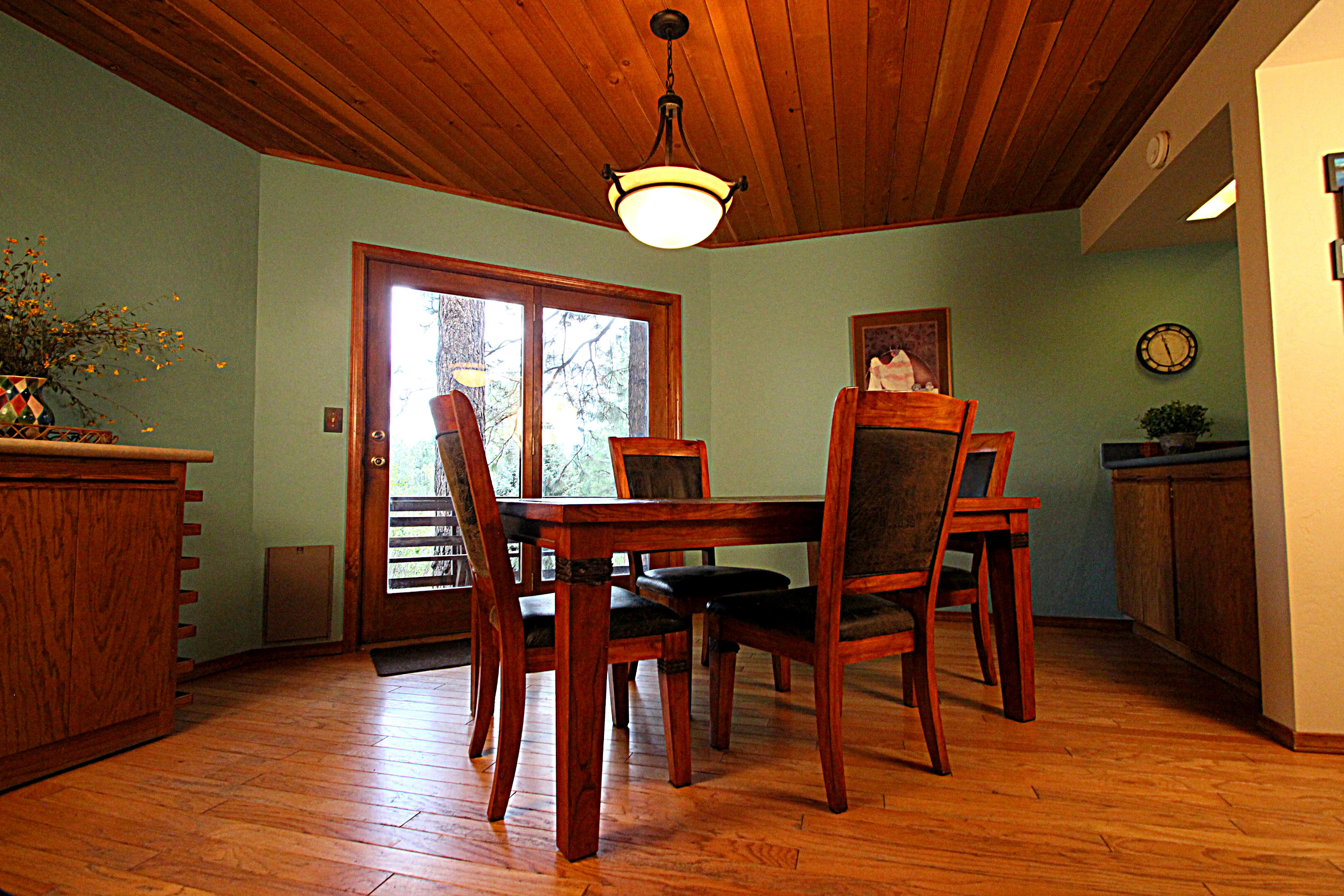 4600 South Lance Road Flagstaff, AZ 86005 - Photo 15 of 18 lance dining room