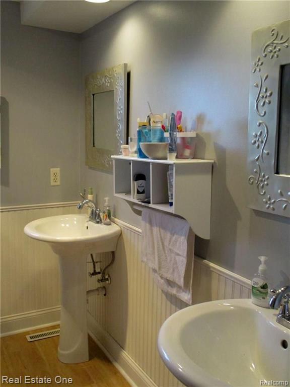 856 Mayfair Court Rochester Hills, MI 48309 - Photo 26 of 40