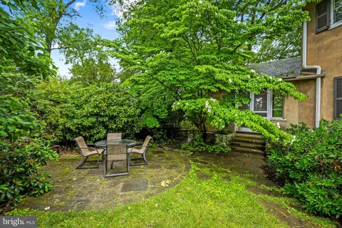 $975,000 | 222 Longwood Road, Baltimore, MD 21210