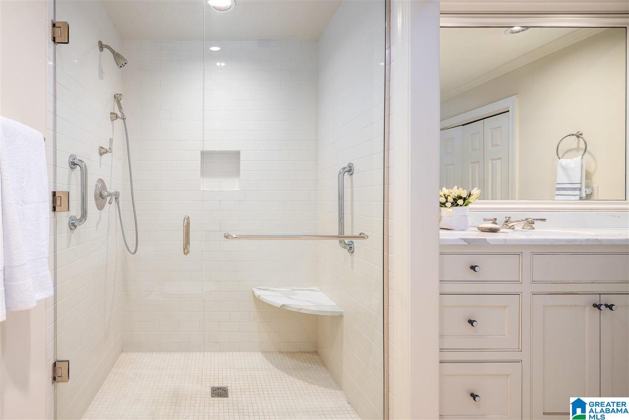 2321 Lane Park Road Birmingham, AL 35223 - Photo 36 of 50
