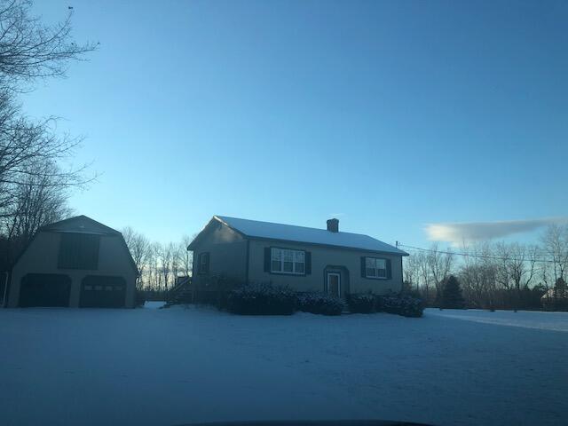 352 Williams Road Newport, ME 04953 - Photo 3 of 48 IMG_0526