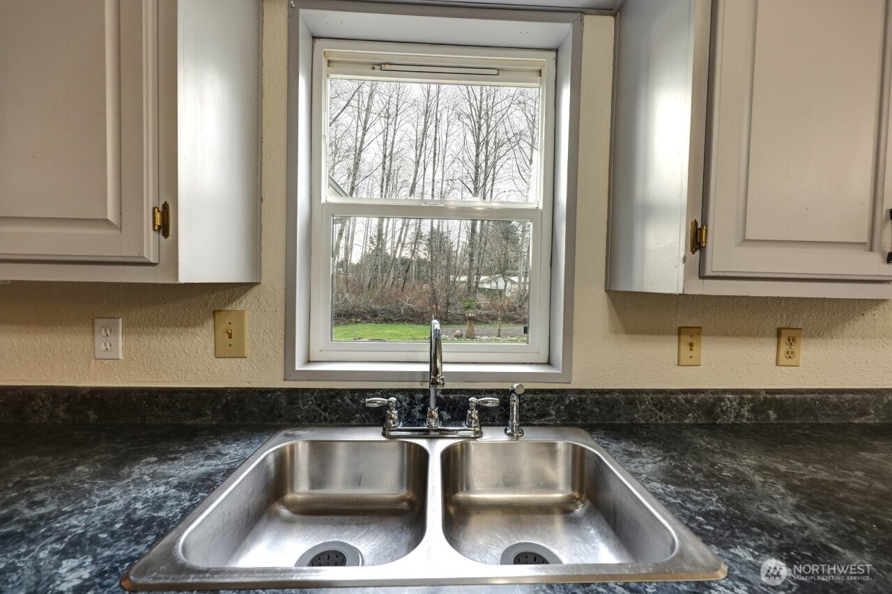 10606 Pacific Way Long Beach, WA 98631 - Photo 16 of 40