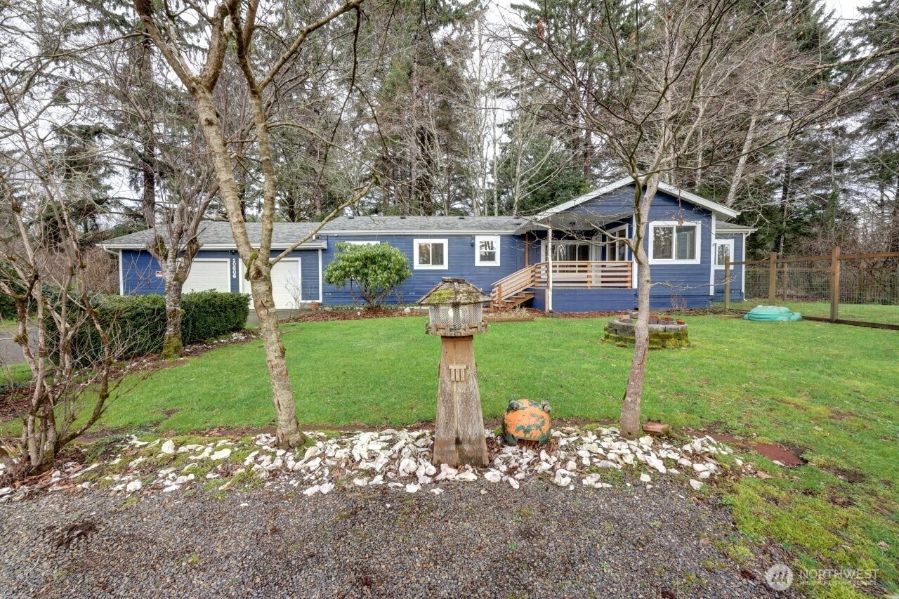 10606 Pacific Way Long Beach, WA 98631 - Photo 2 of 40