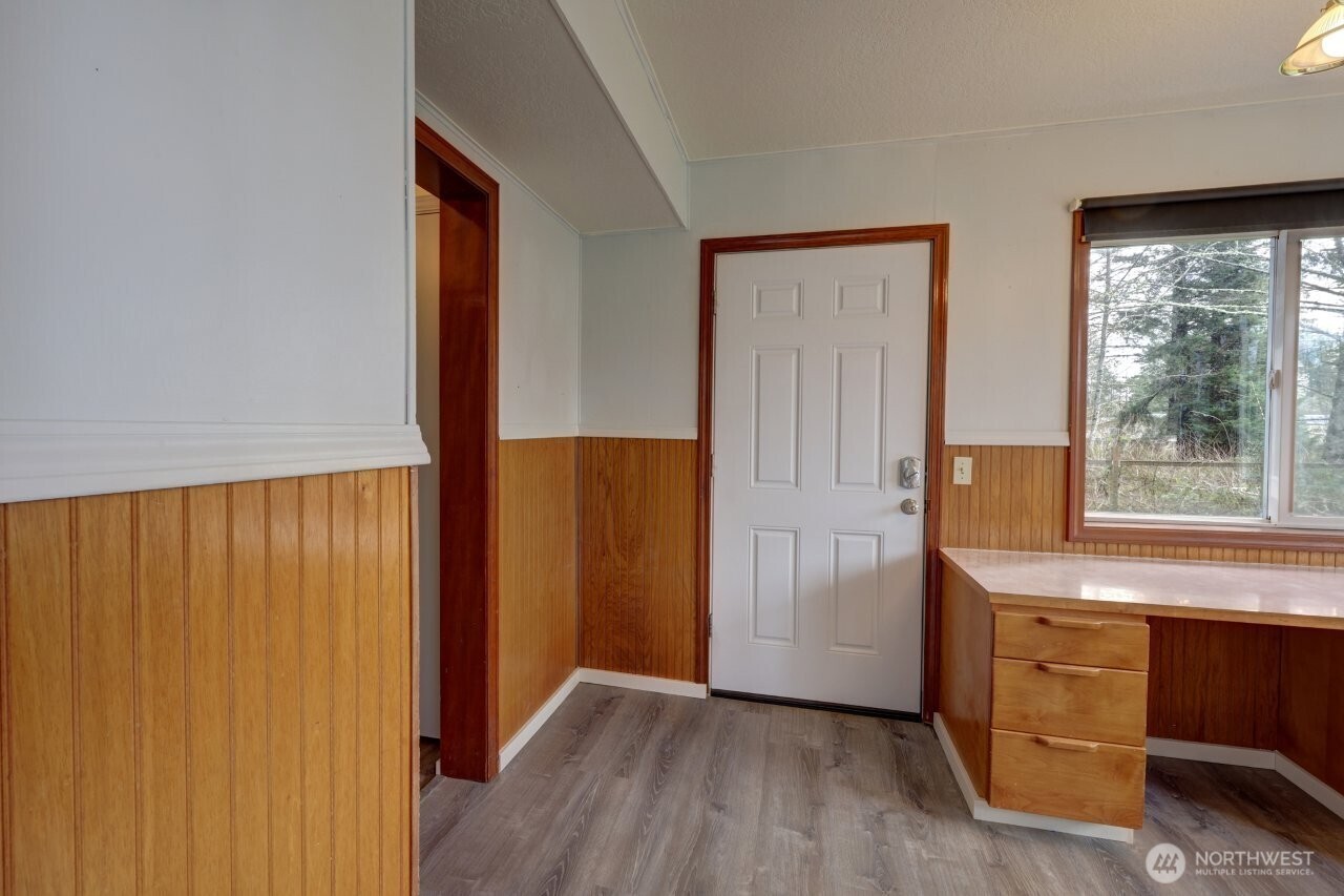 10606 Pacific Way Long Beach, WA 98631 - Photo 5 of 40