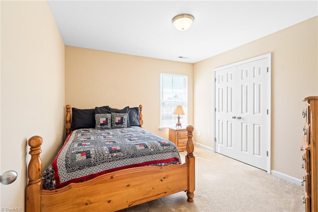 508 Carter Ridge Drive Reidsville, NC 27320 - Photo 18 of 39 2nd Bedroom