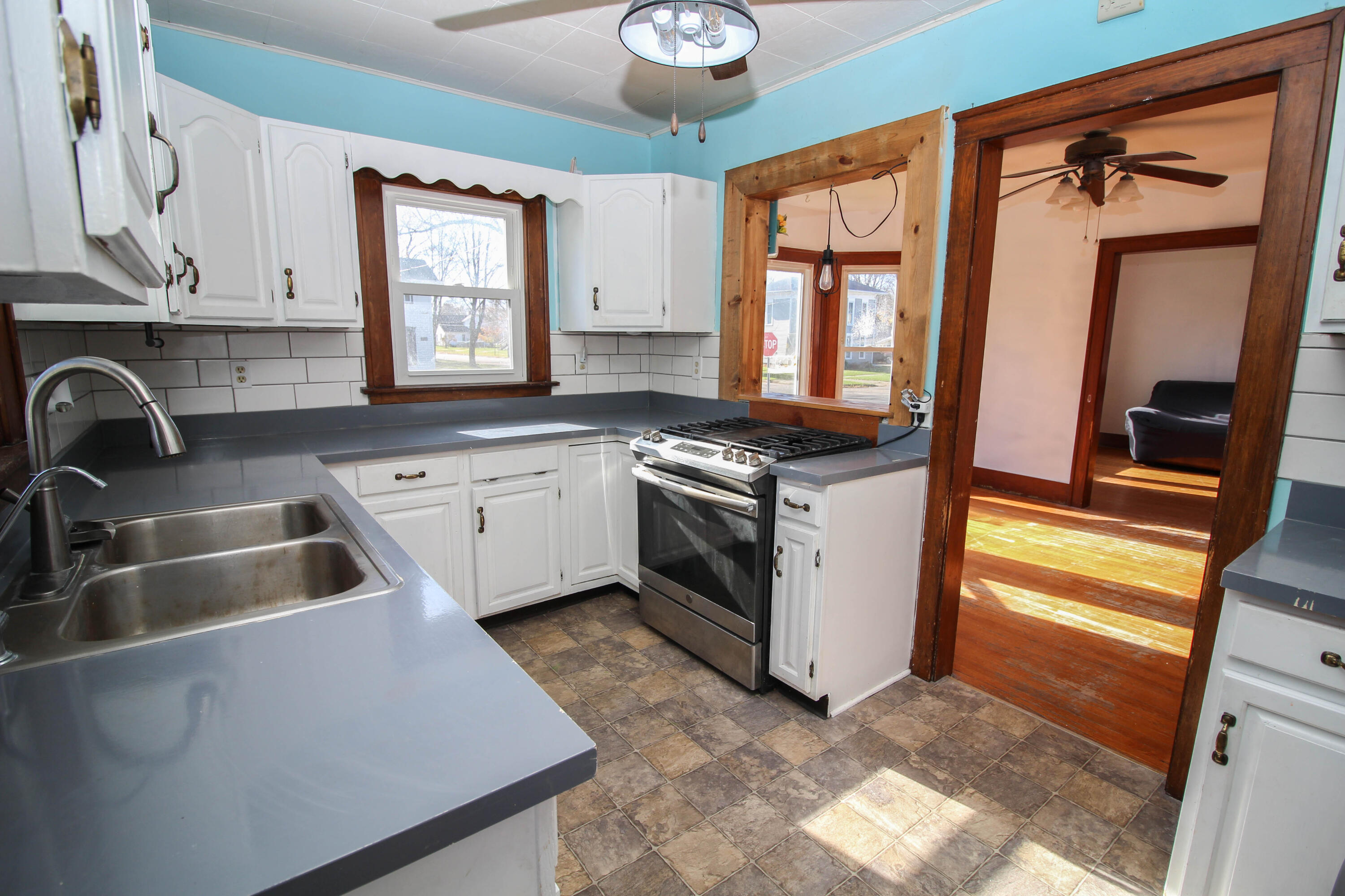 201 North Grant Avenue Three Rivers, MI 49093 - Photo 10 of 24 Grant-9472