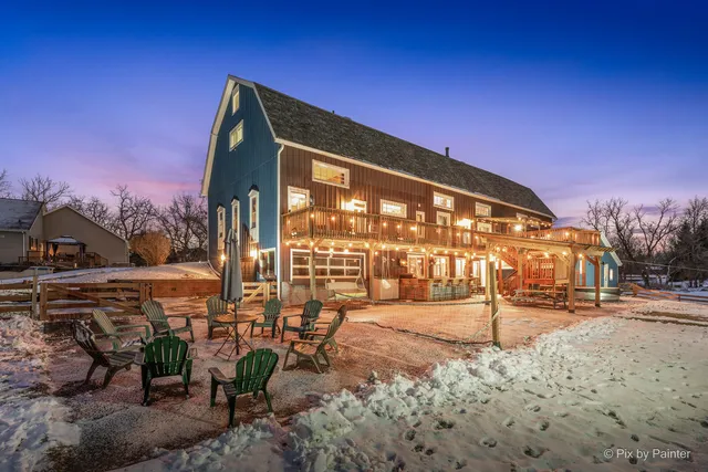 a view of a large building