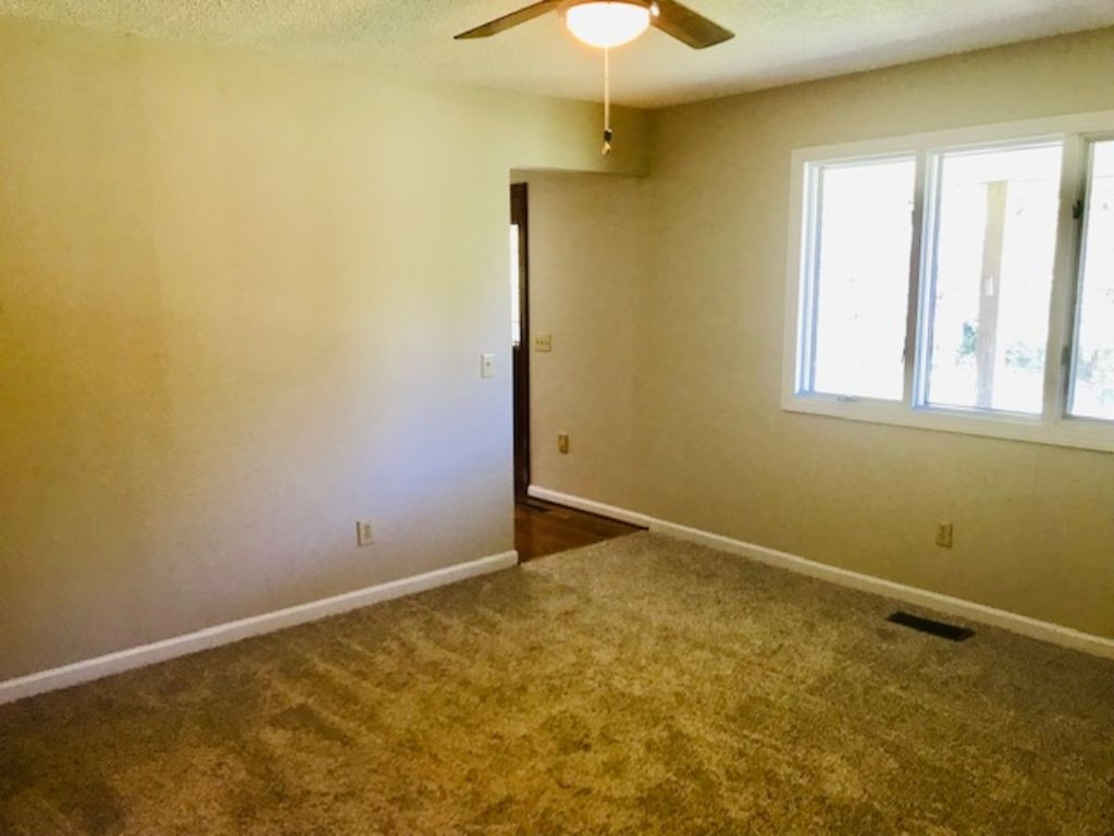 206 Spring Valley Road Unicoi, TN 37692 - Photo 7 of 23 Photo 7