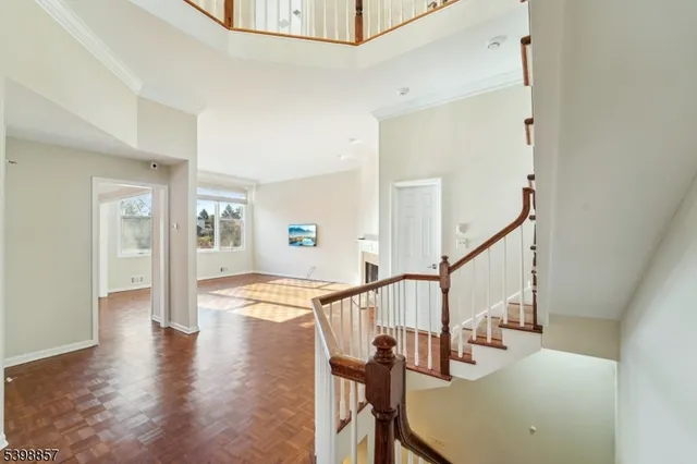 $1,145,000 | 2 Casper Court, Florham Park, NJ 07932