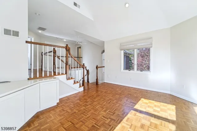 $1,145,000 | 2 Casper Court, Florham Park, NJ 07932