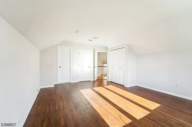 $1,145,000 | 2 Casper Court, Florham Park, NJ 07932