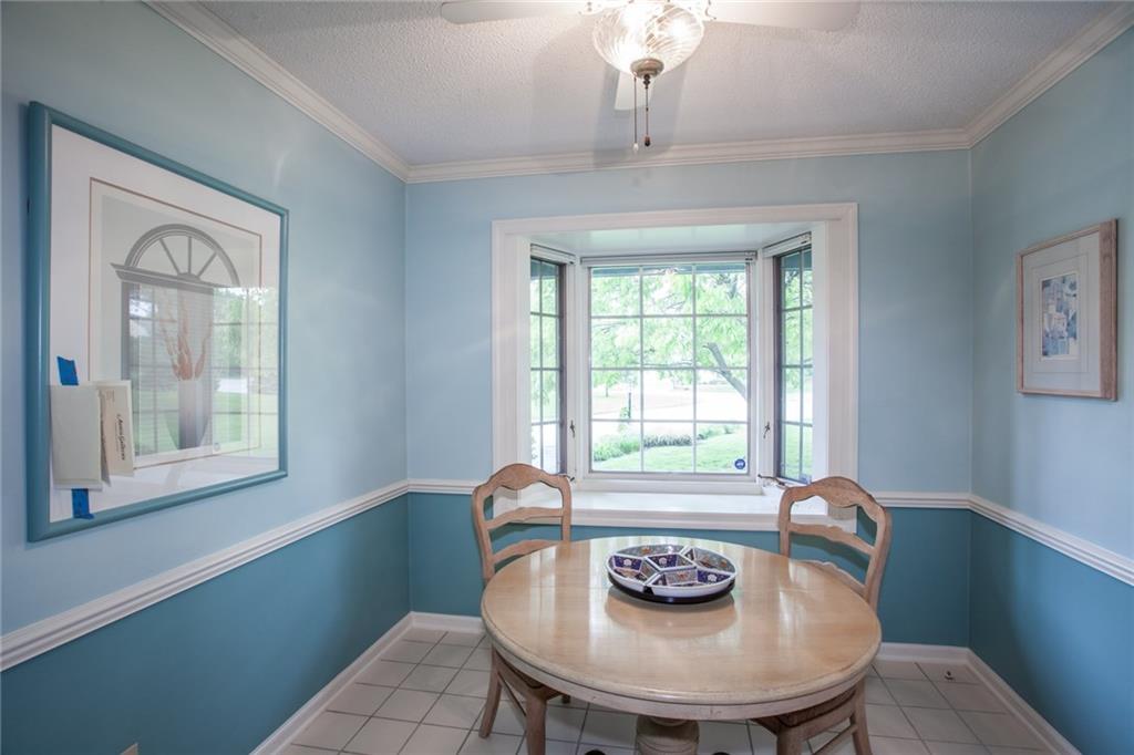 12587 Charing Cross Road Carmel, IN 46033 - Photo 14 of 27 Gallery Image 14