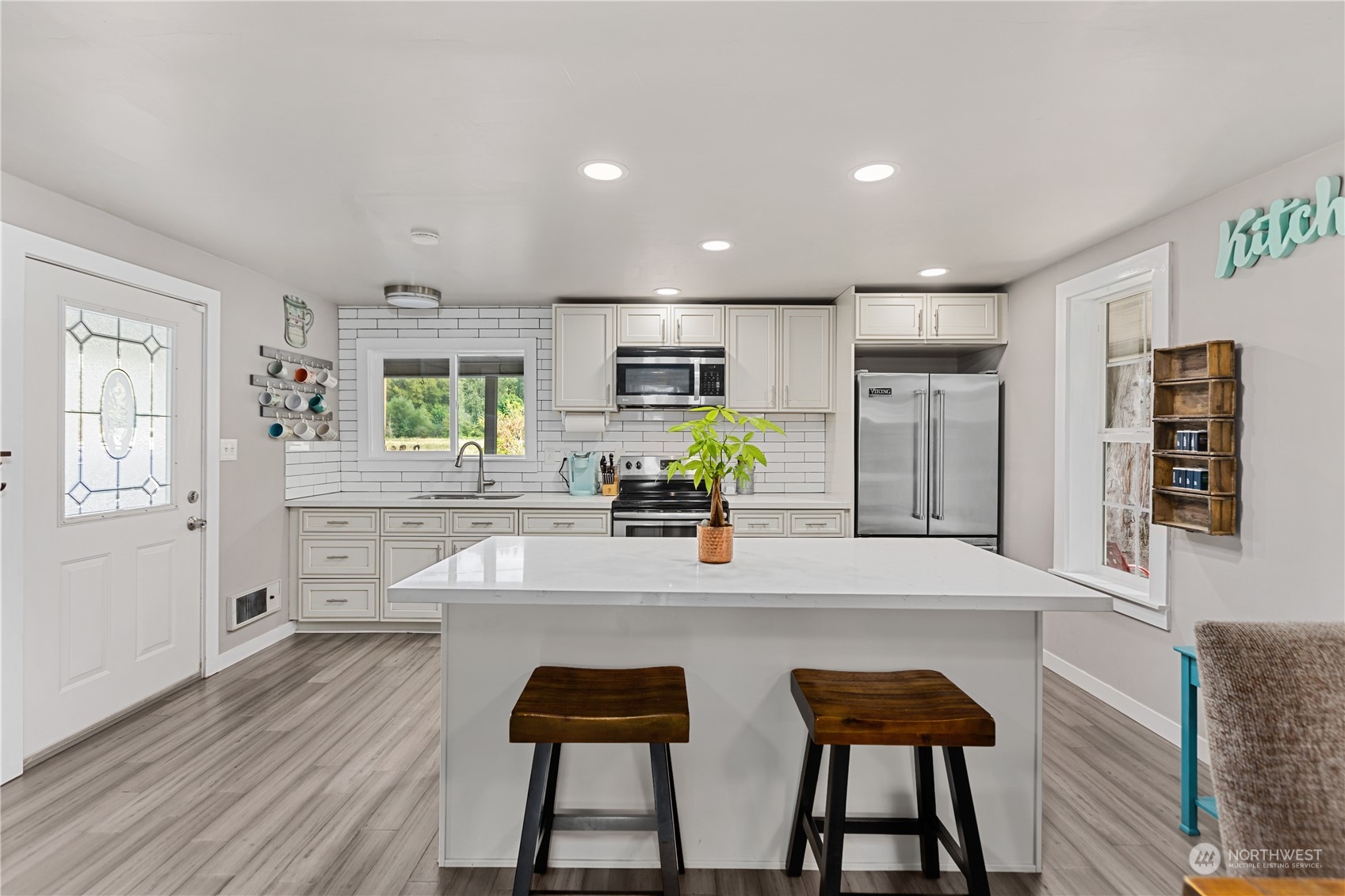 13621 South Machias Road Snohomish, WA 98290 - Photo 8 of 40 Gallery Image 8