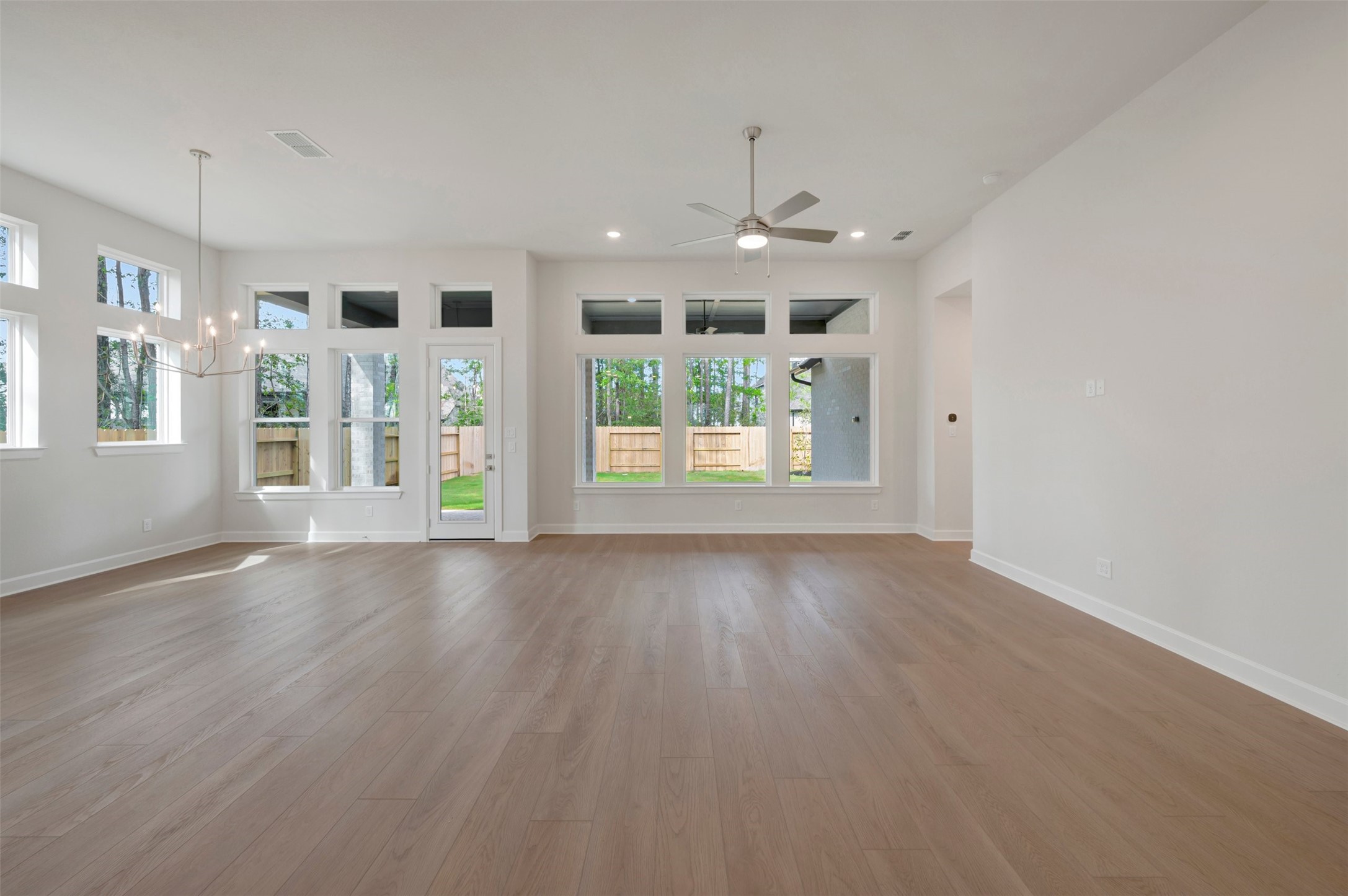 15709 Terracotta Terrace Conroe, TX 77302 - Photo 29 of 50