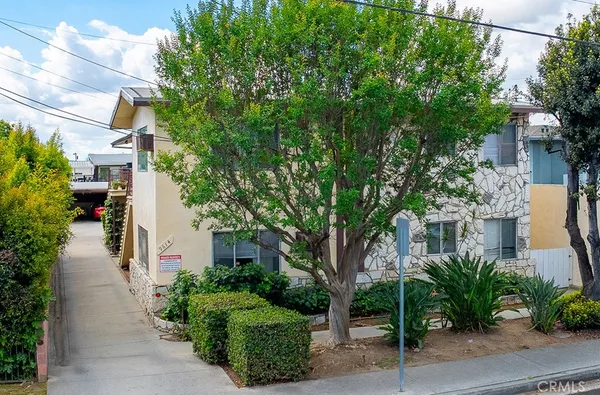 $2,200,000 | 9614 Live Oak Avenue, Temple City, CA 91780