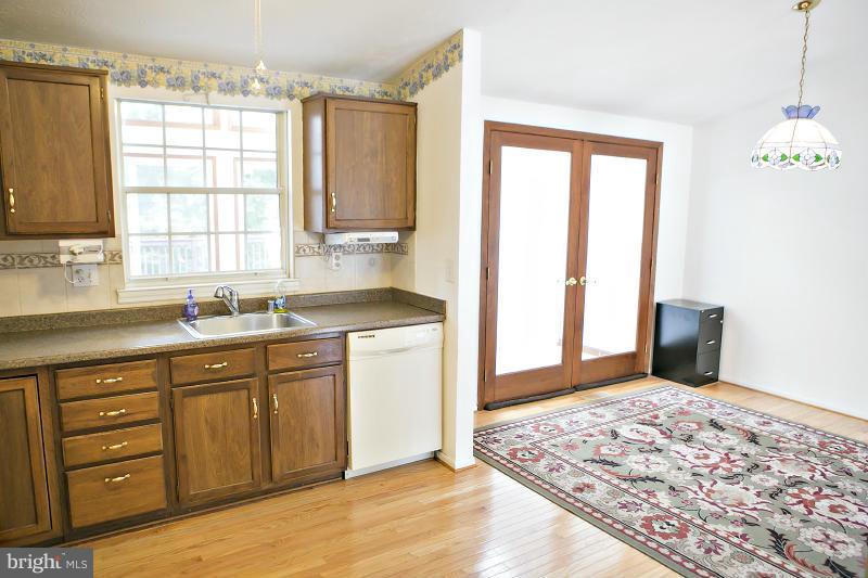 56 Yew Road Baltimore, MD 21221 - Photo 12 of 29 Kitchen