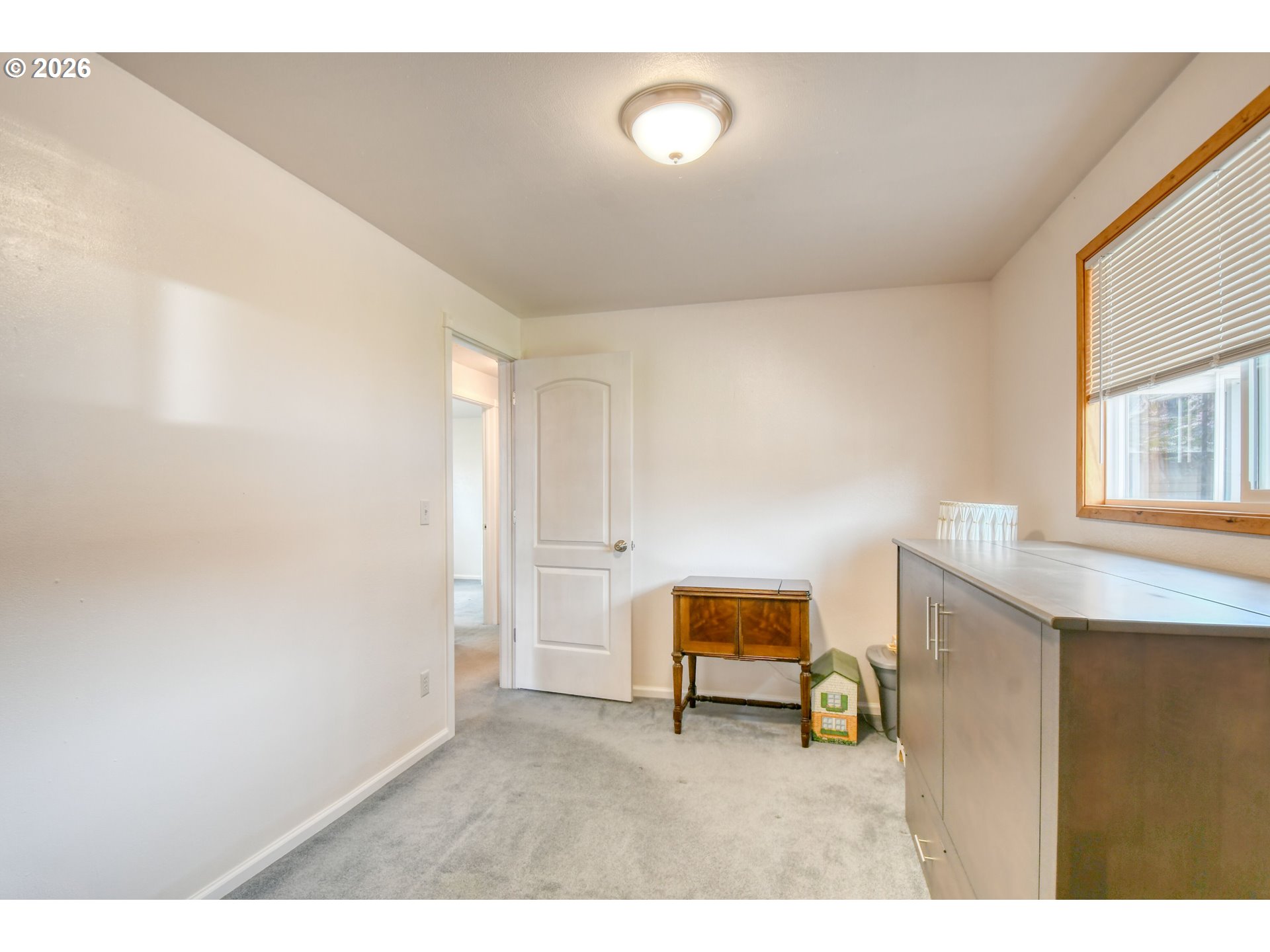 329 West Garfield Street Athena, OR 97813 - Photo 33 of 46 a room with furniture and a window