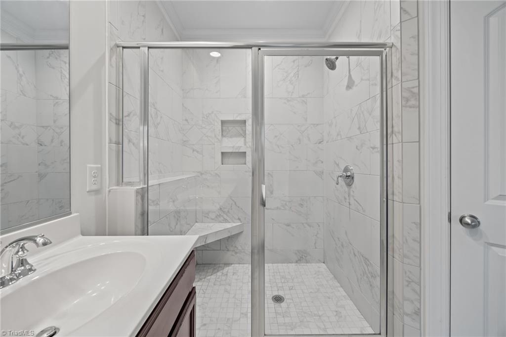 3840 Thistleberry Road High Point, NC 27265 - Photo 19 of 35