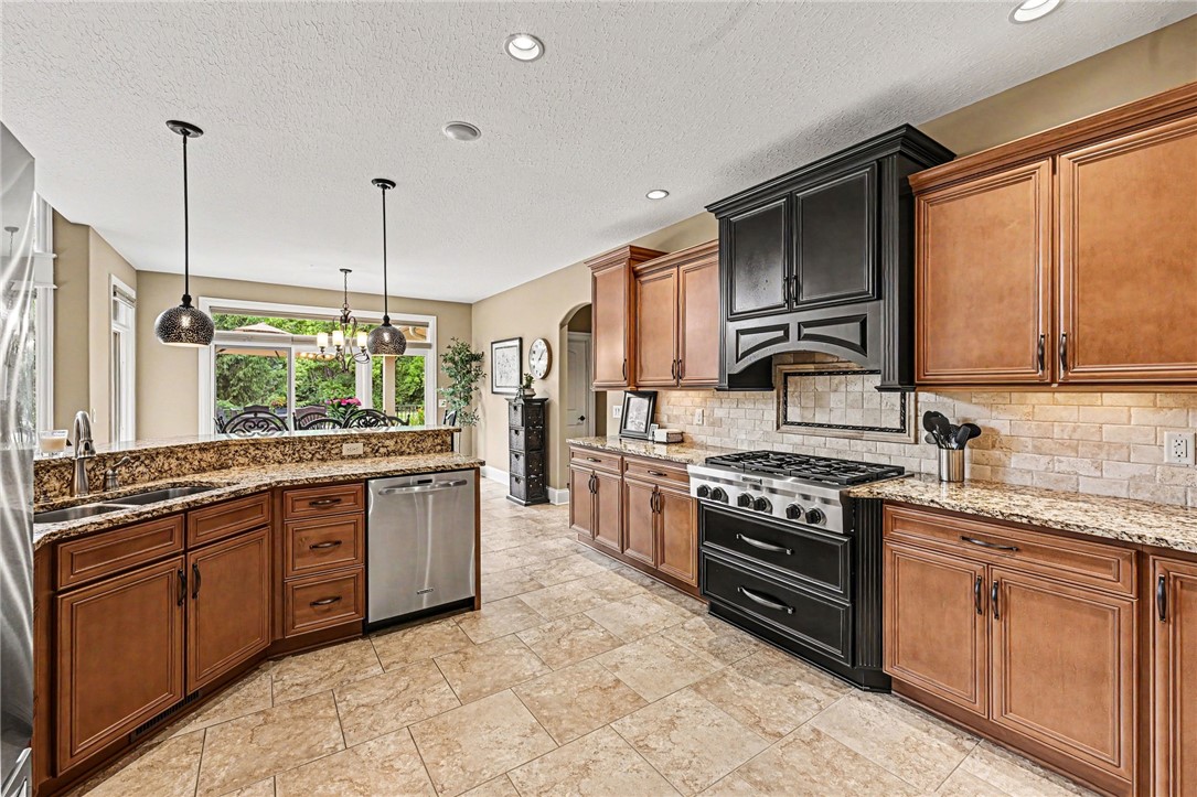9356 Ridings Boulevard Dayton, OH 45458 - Photo 17 of 58