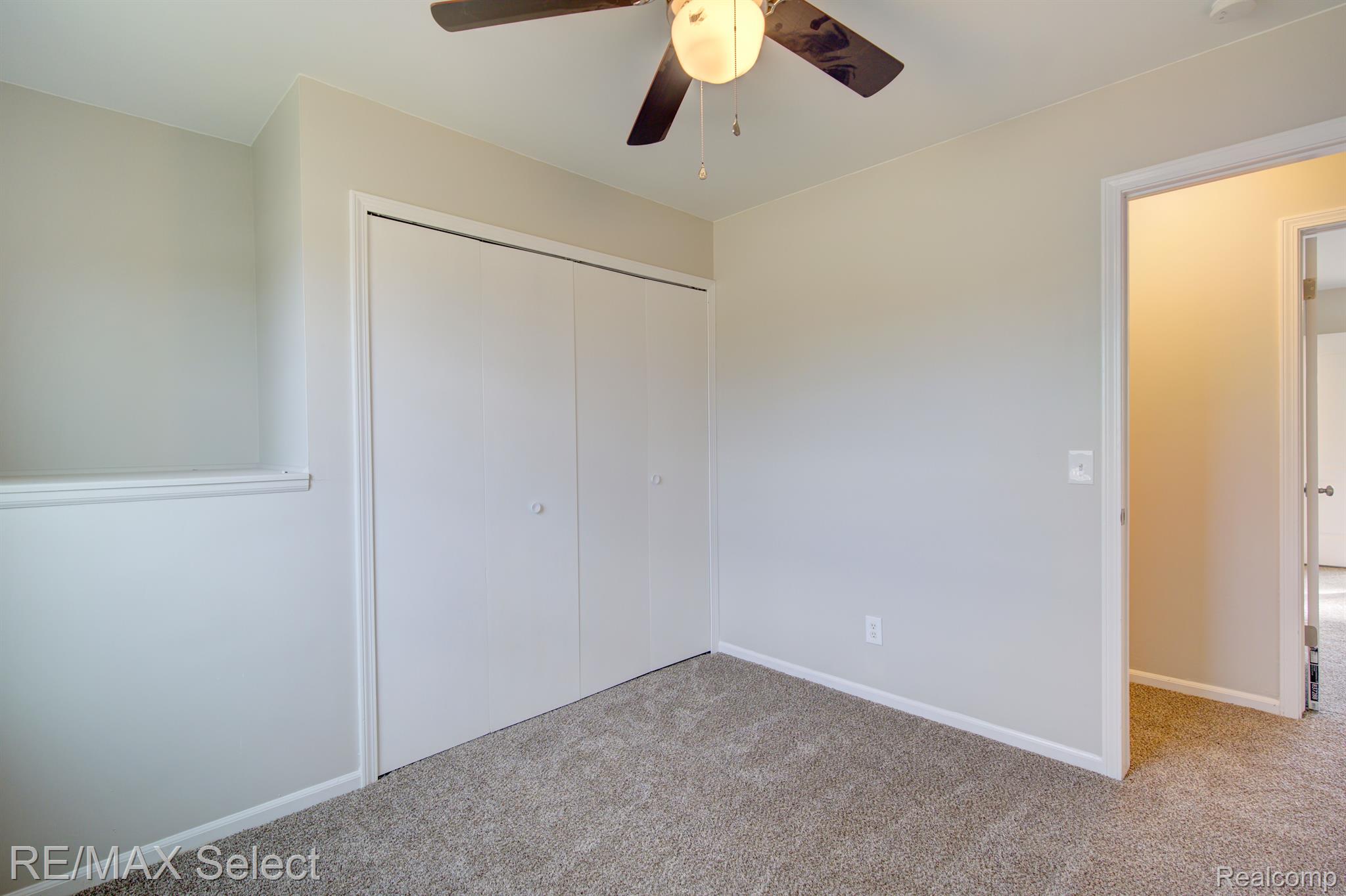 8199 Carpenter Road Flushing, MI 48433 - Photo 14 of 34 Gallery Image 14