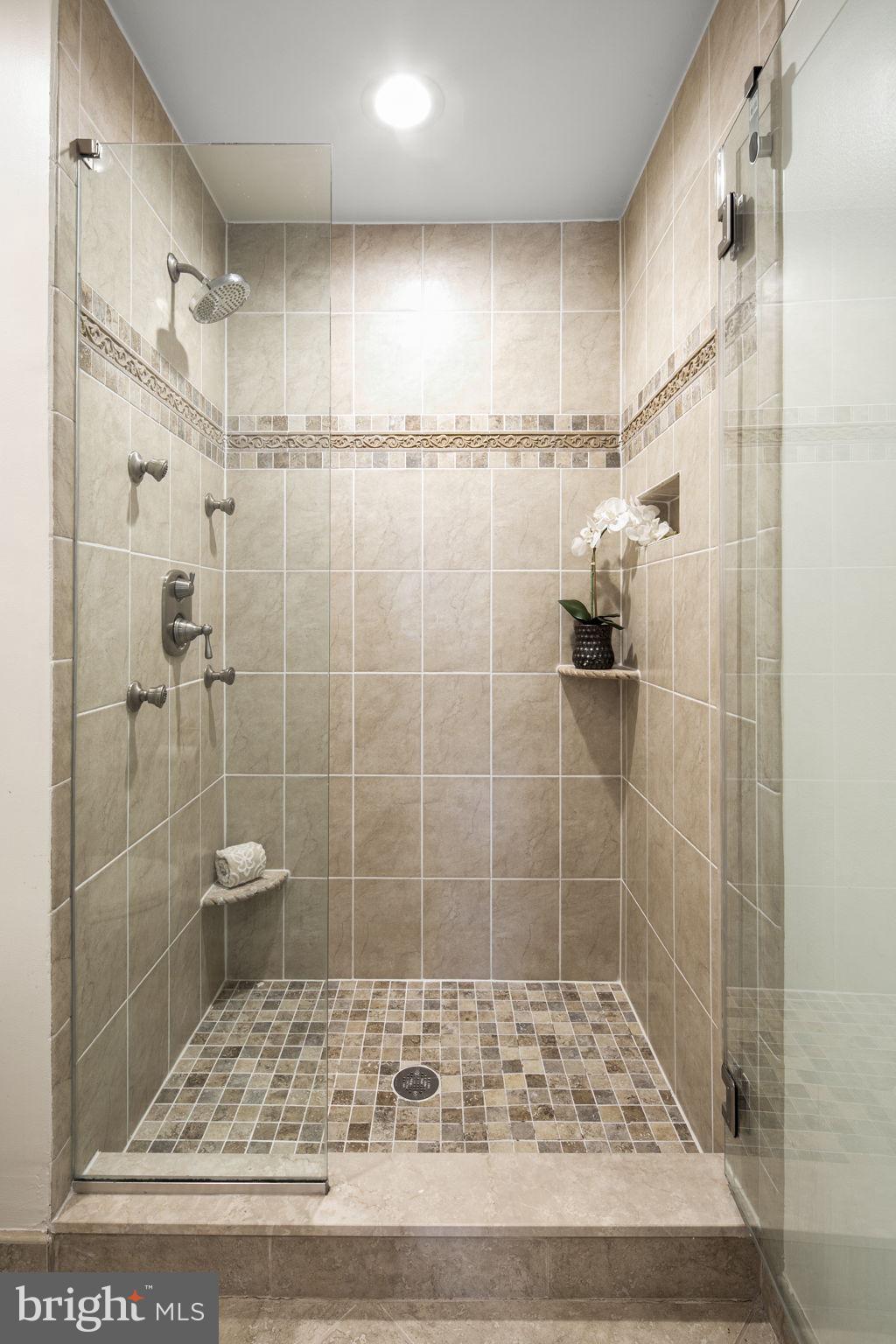 8210 Rushing Creek Drive Springfield, VA 22153 - Photo 37 of 70 Gallery Image 37