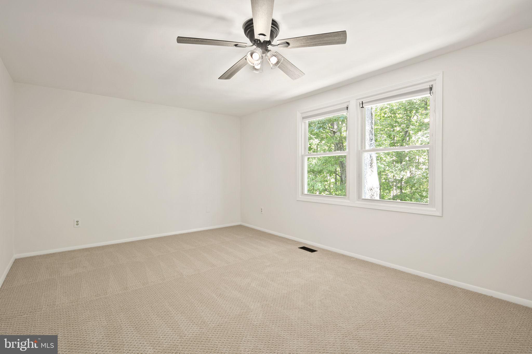 8210 Rushing Creek Drive Springfield, VA 22153 - Photo 40 of 70 2nd bedroom w/ walk-in closet