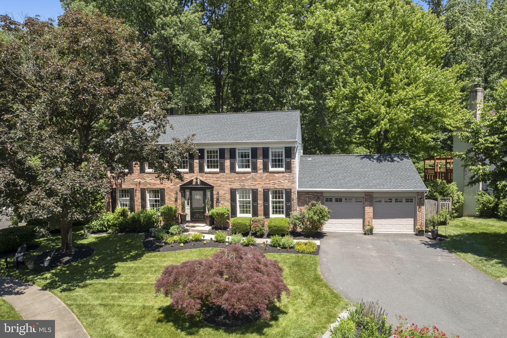 8210 Rushing Creek Drive Springfield, VA 22153 - Photo 4 of 70 Gallery Image 4