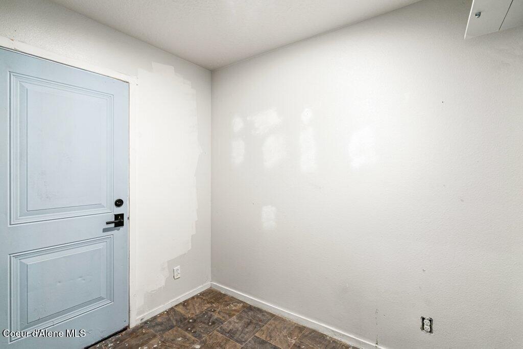 1704 North Pyroclast Street Post Falls, ID 83854 - Photo 22 of 35 Mudroom