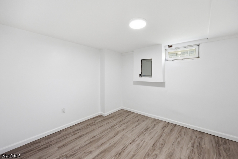 64 Longfellow Drive Woodbridge, NJ 07067 - Photo 25 of 31