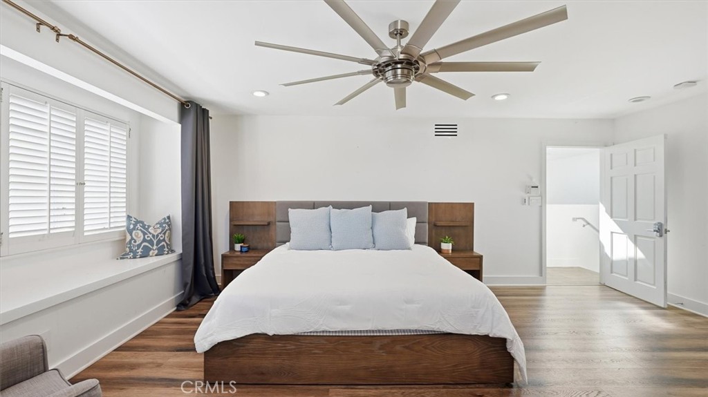 4508 Newton Street Torrance, CA 90505 - Photo 17 of 46 Primary bedroom