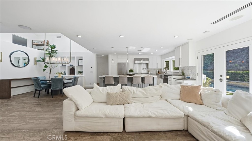 4508 Newton Street Torrance, CA 90505 - Photo 9 of 46 Open living space to the backyard