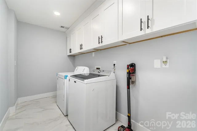 $575,000 | 4501 Brookwood Road, Charlotte, NC 28215