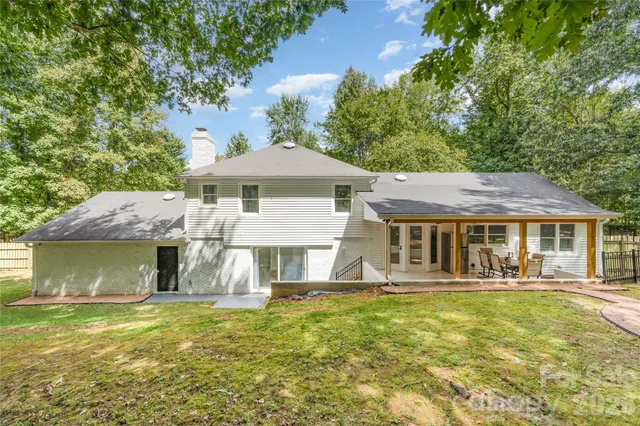 $575,000 | 4501 Brookwood Road, Charlotte, NC 28215