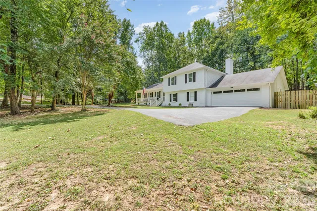 $575,000 | 4501 Brookwood Road, Charlotte, NC 28215