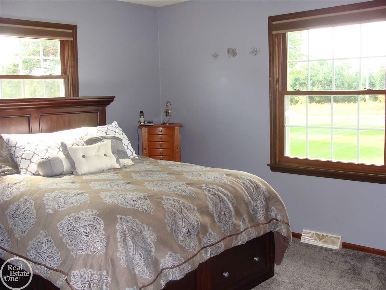 5084 Wixson Road Avoca, MI 48006 - Photo 34 of 51