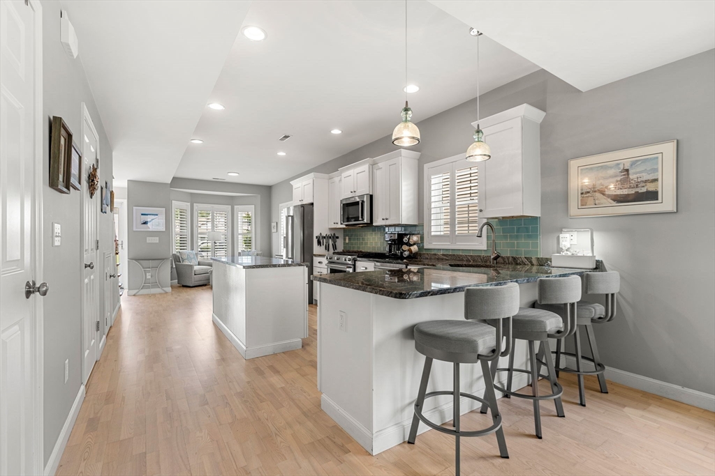 170 Beach Road, Unit 25 Salisbury, MA 01952 - Photo 9 of 41 Gallery Image 9