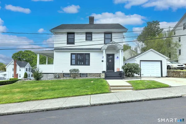 $435,000 | 104 Grove Street, Naugatuck, CT 06770