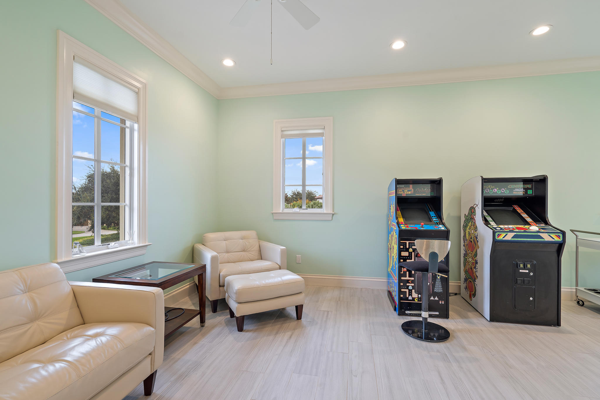 426 Red Hawk Drive Jupiter, FL 33477 - Photo 22 of 40 a living room with furniture and a window