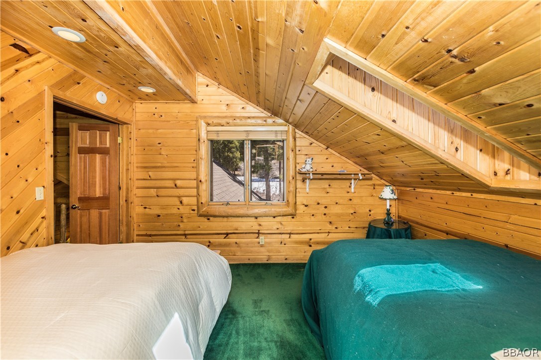 43574 Shasta Road Big Bear Lake, CA 92315 - Photo 22 of 37 a bedroom with bed and window