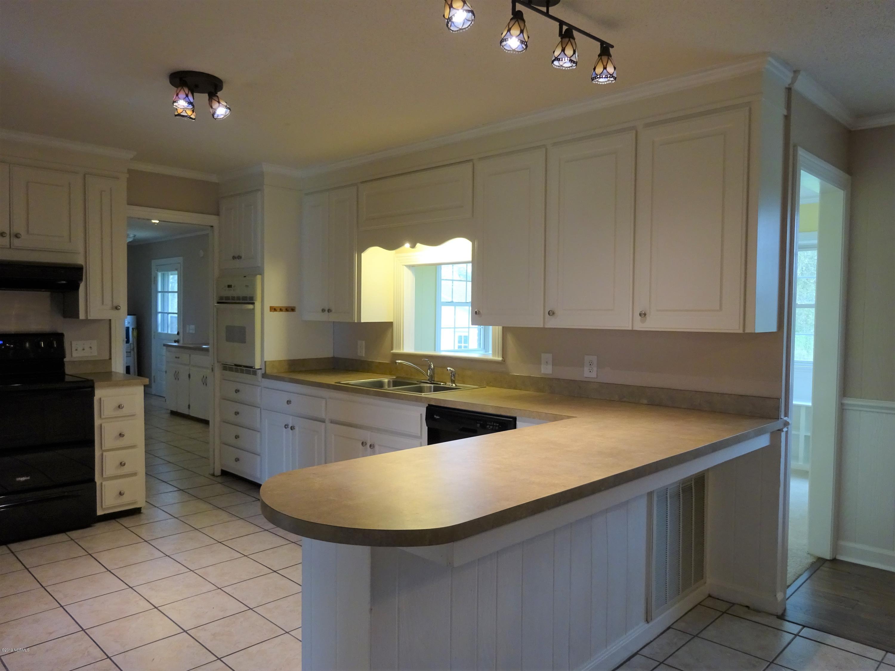 407 Haw Branch Road Richlands, NC 28574 - Photo 15 of 48 DSC08608