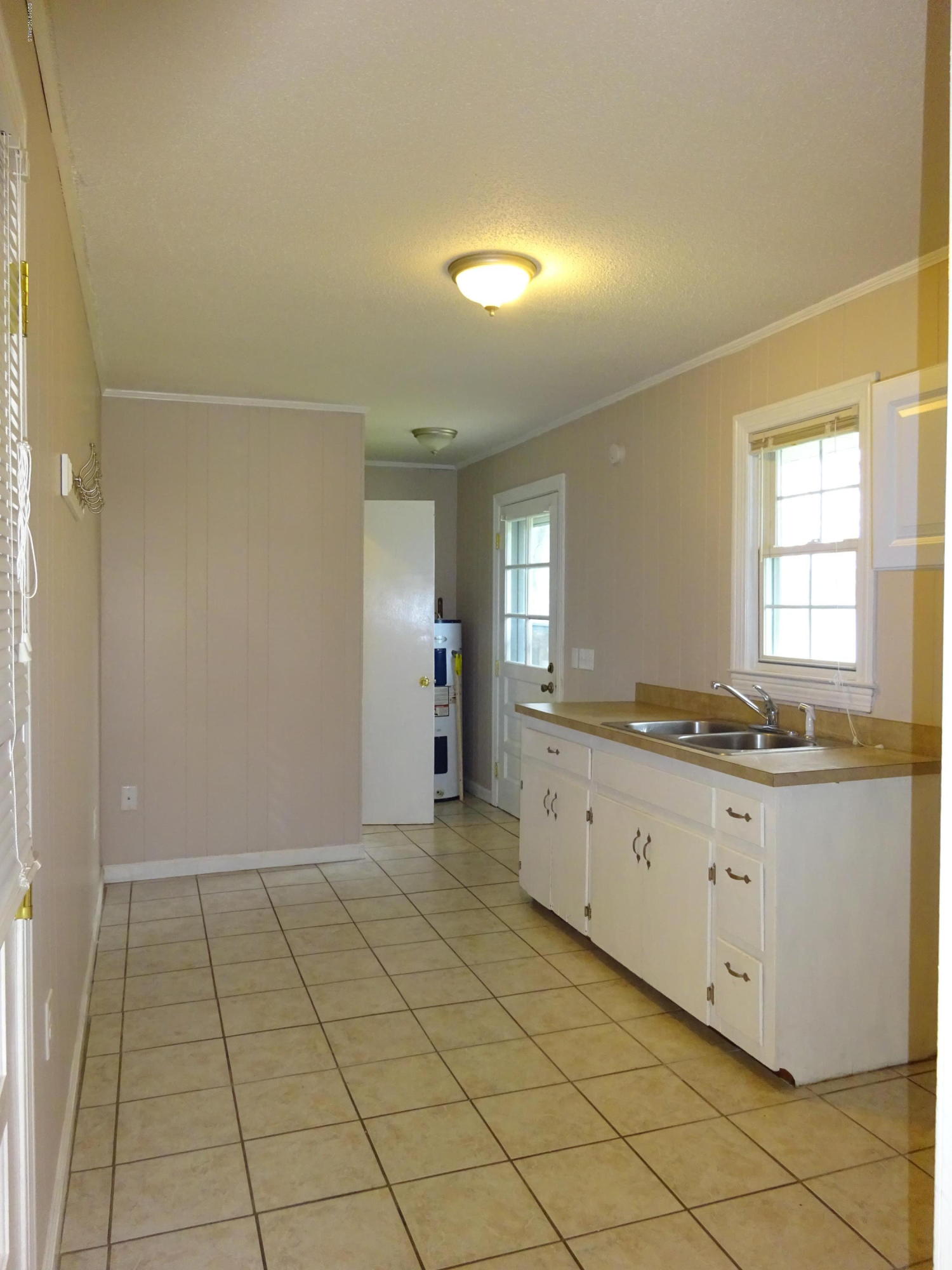 407 Haw Branch Road Richlands, NC 28574 - Photo 17 of 48 DSC08610