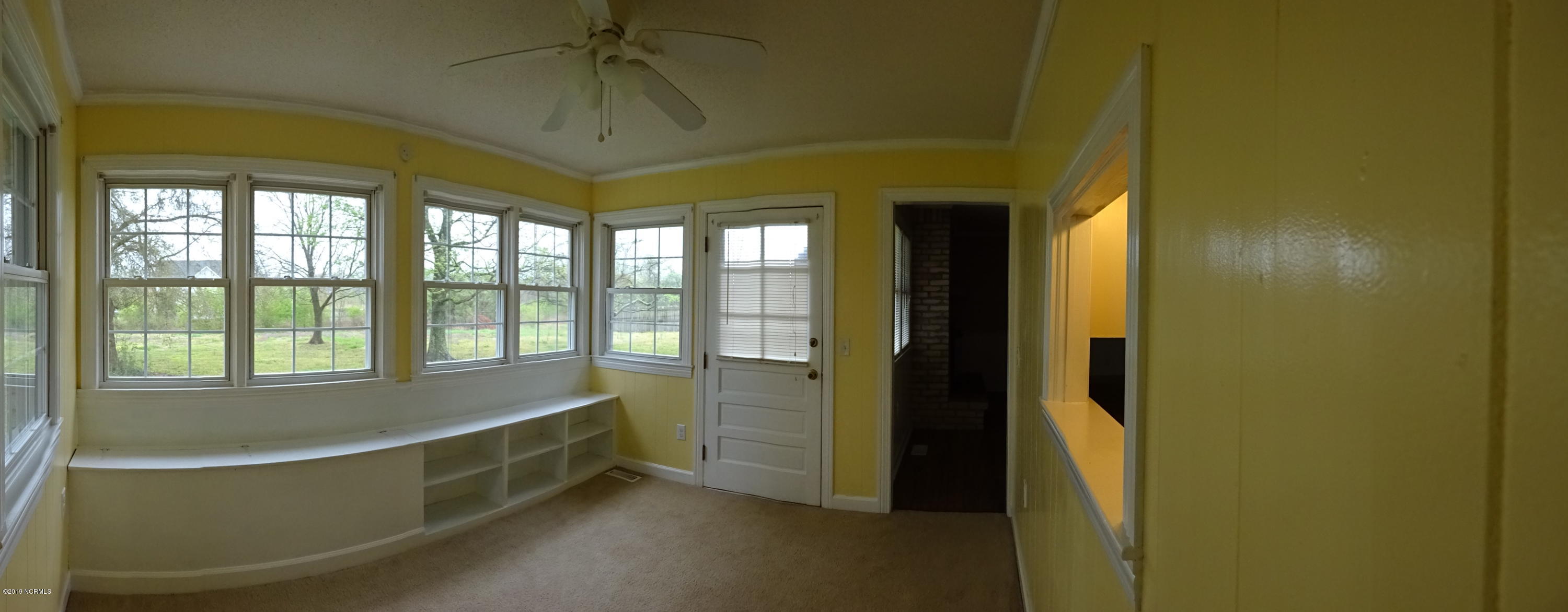 407 Haw Branch Road Richlands, NC 28574 - Photo 21 of 48 DSC08614