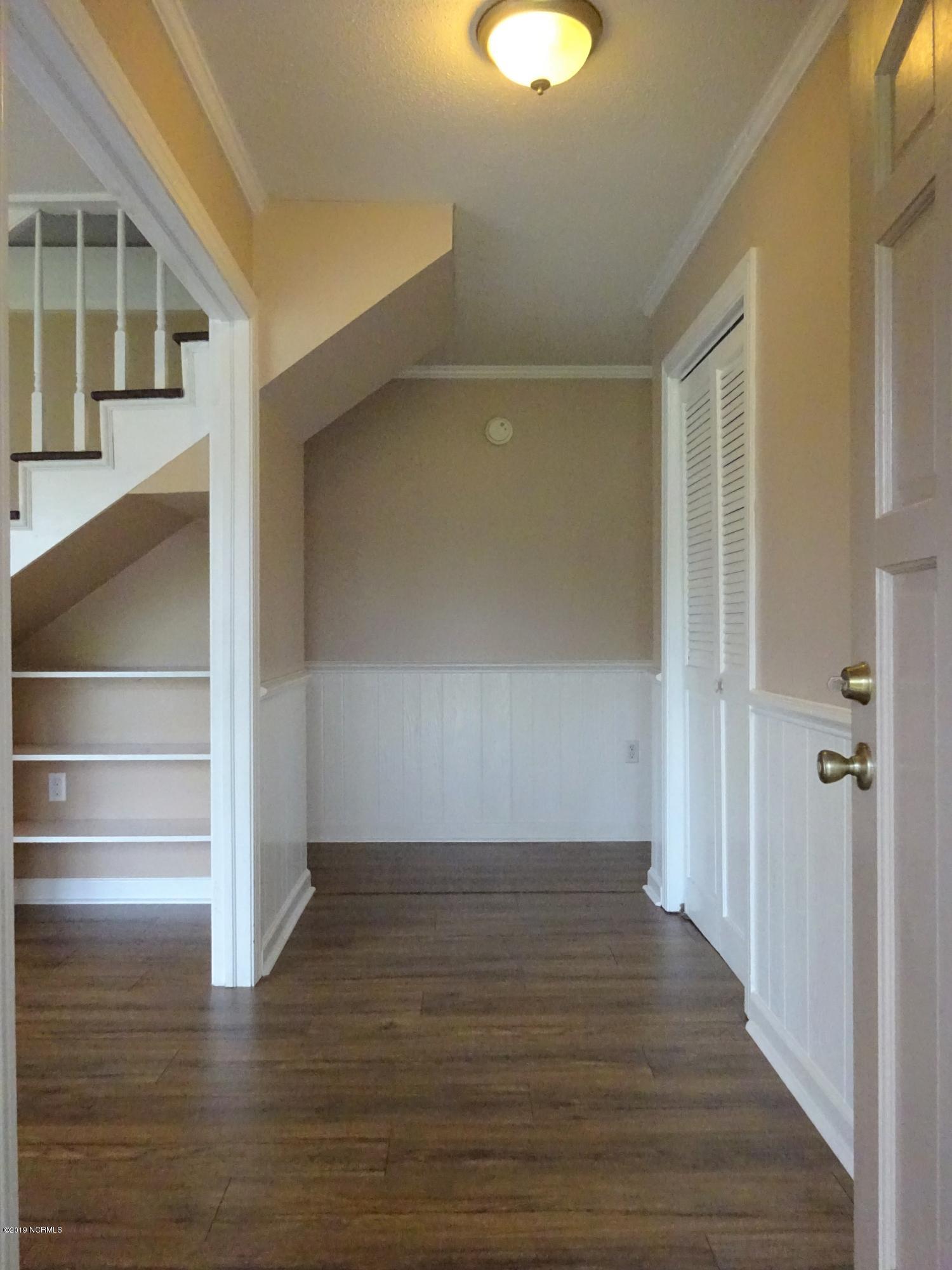 407 Haw Branch Road Richlands, NC 28574 - Photo 4 of 48 DSC08595